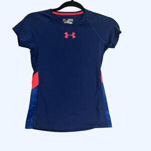 Girls short sleeve Underarmour blue shirt activewear lightweight medium
